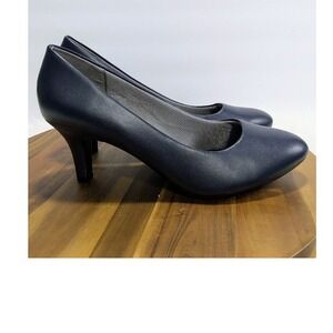 LifeStride Navy 10W Blue Round Toe Pumps Soft System Comfort Heels 2.5 Inch Heel